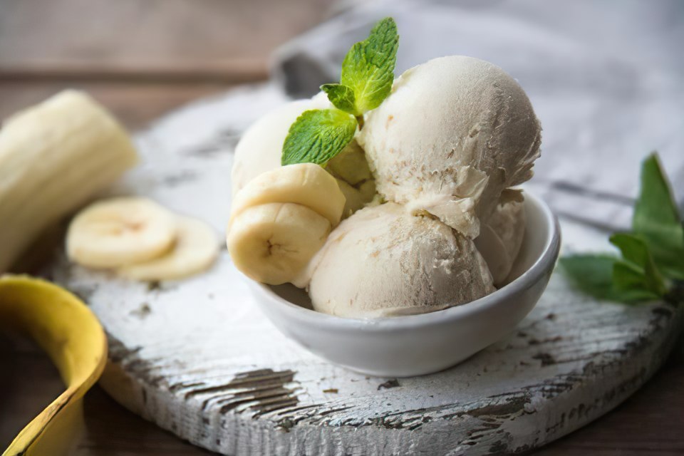 Banana Ice Cream With Peanut Spread
